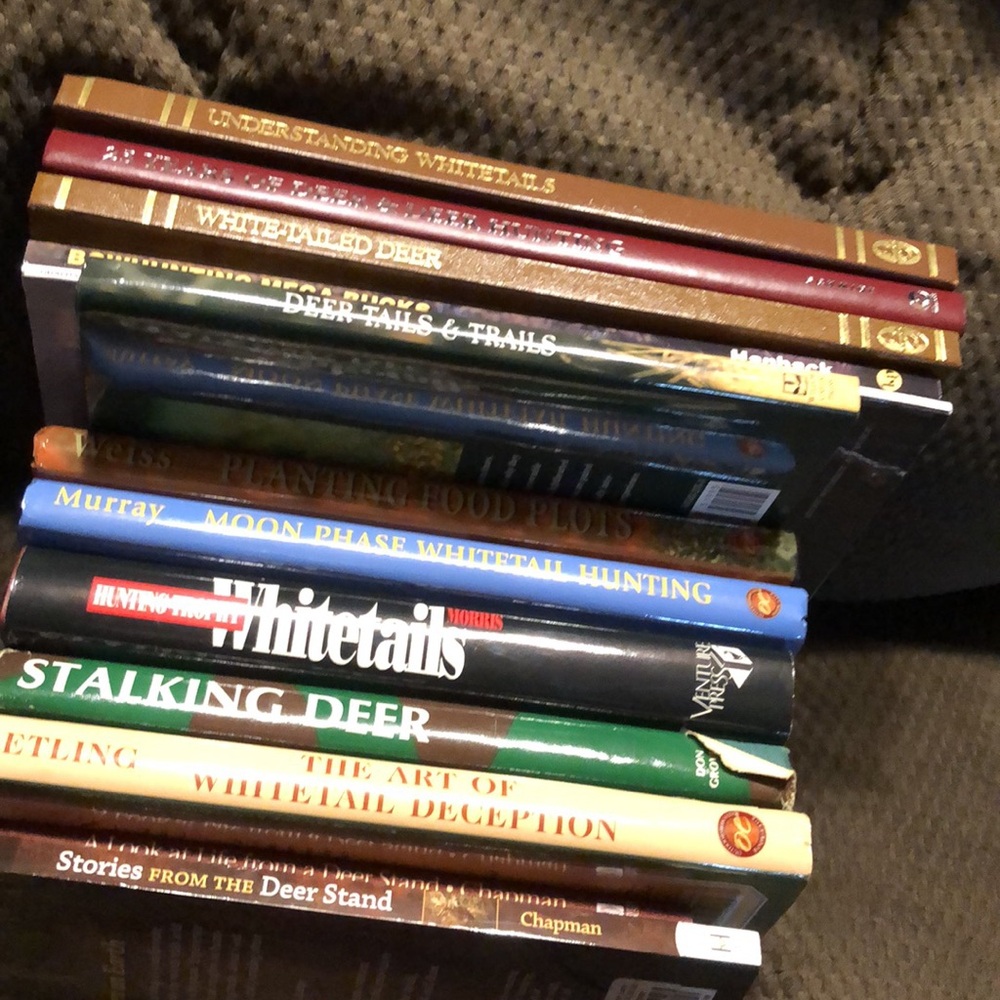 Whitetail deer hunting library of publications. 13 total informational guides